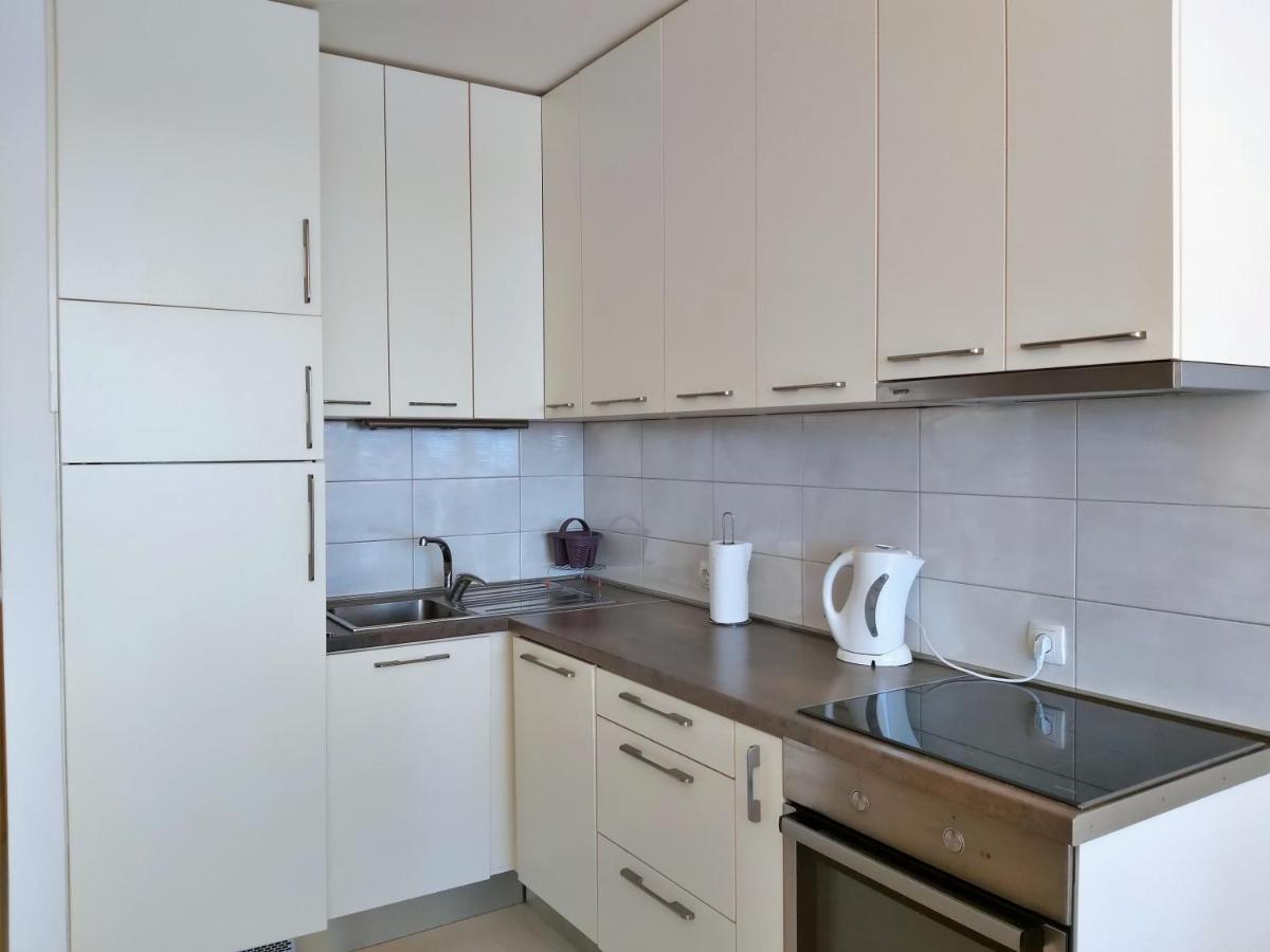 אומיס Apartment Lora מראה חיצוני תמונה